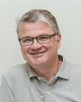 Torsten T. Bauer