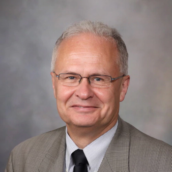 Waldemar E. Wysokinski