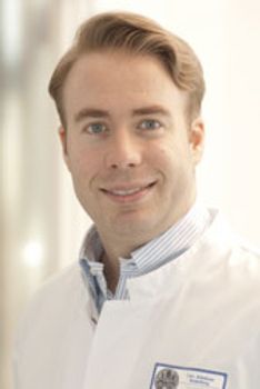 Christoffer R. Gebhardt